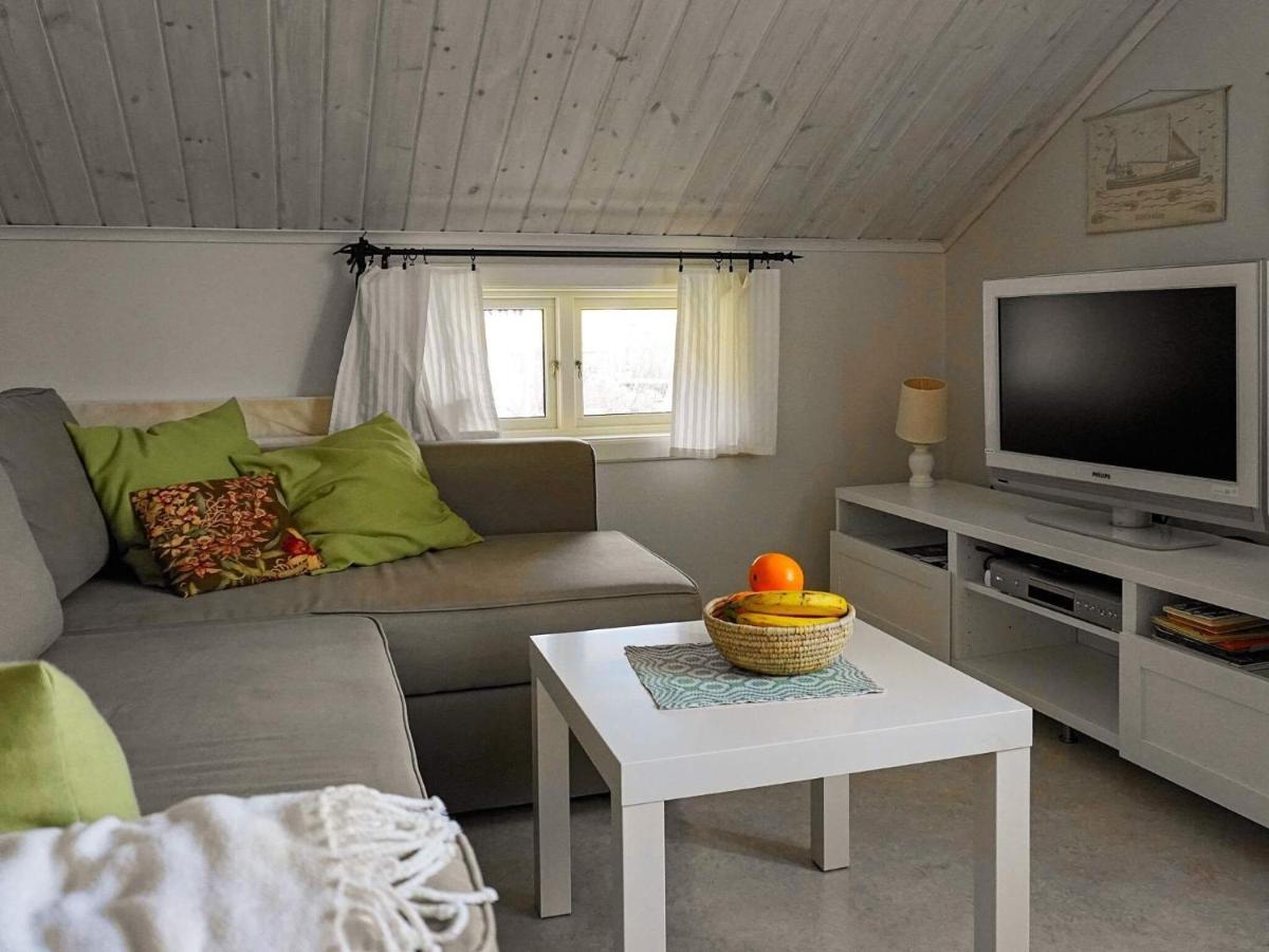 4 Person Holiday Home In Ell S Ellos Exterior photo